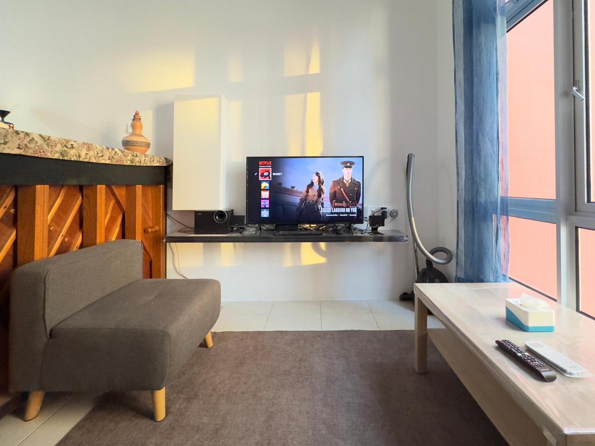 Private Room For Rent - Stay With The Host Homestay